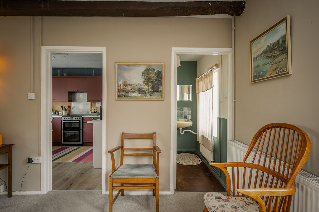 Cottage- click for photo gallery